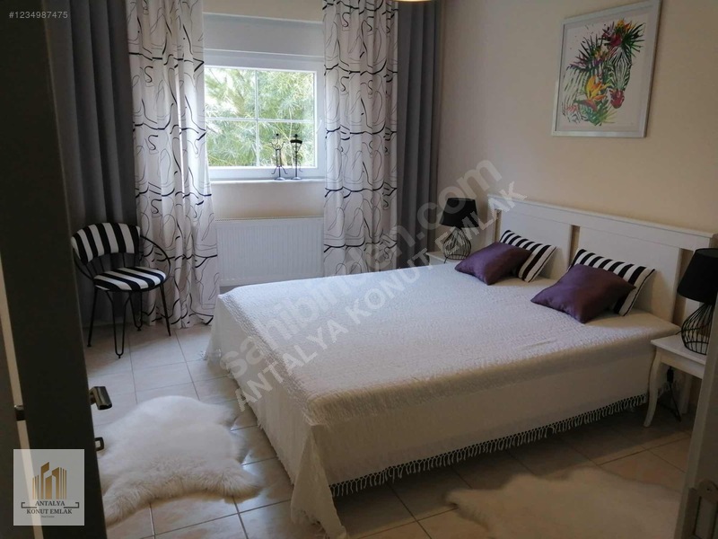 Altıntaş Satılık Villa Havuzlu Site İçerisinde — fotoğraf 34