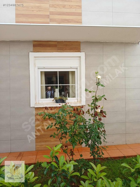 Altıntaş Satılık Villa Havuzlu Site İçerisinde — fotoğraf 37