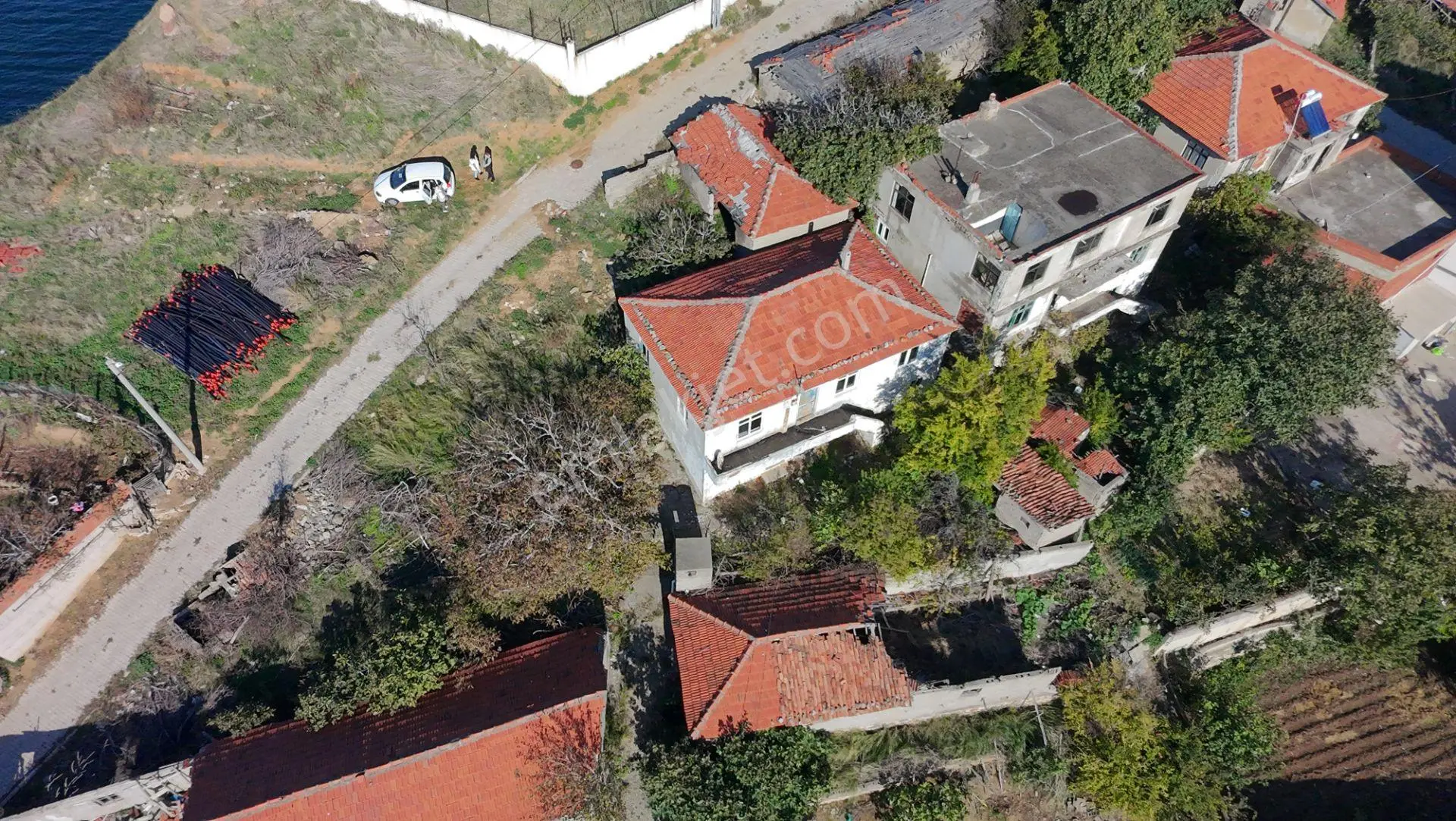 Balıkesir Bandırma Sahil Yenice Mah. 456 M2 İçinde Köy Evi Ve Arsası Deniz Manzaralı — fotoğraf 2