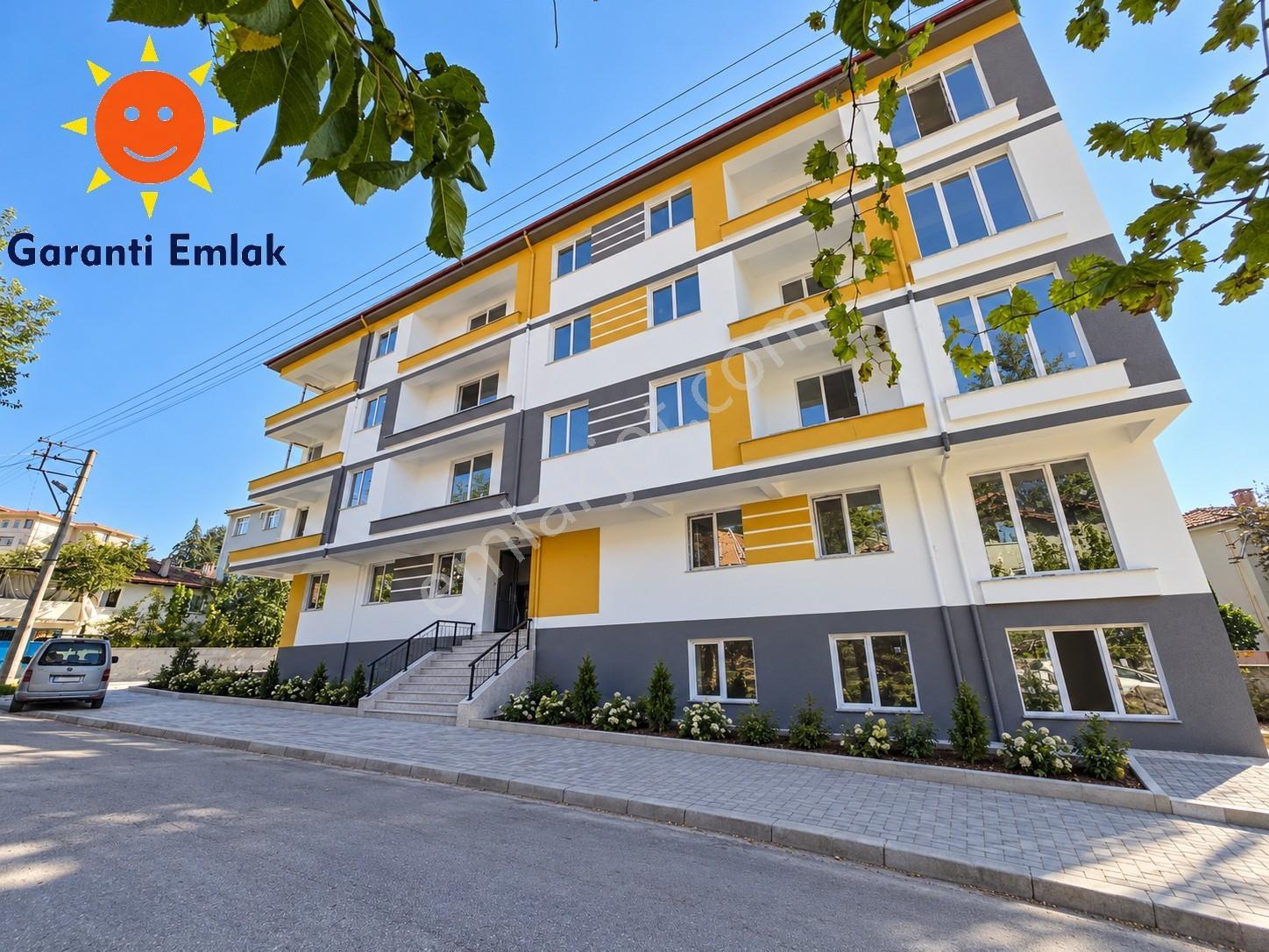 ╔ Garanti Emlak'tan - Salı Pazarında - Fırsat Fiyata - Geniş 1+1 — fotoğraf 5