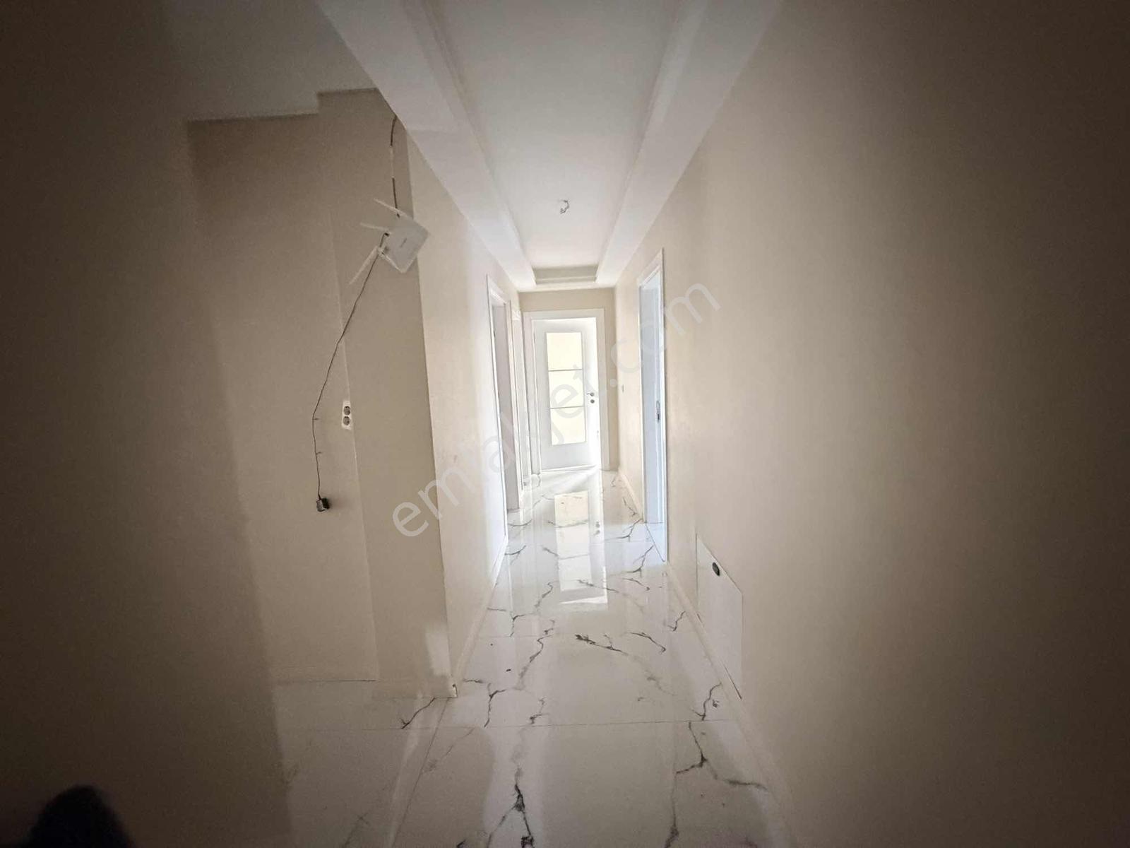 Asayradan Başiskele De 3+1 Satılık Arakat — fotoğraf 7