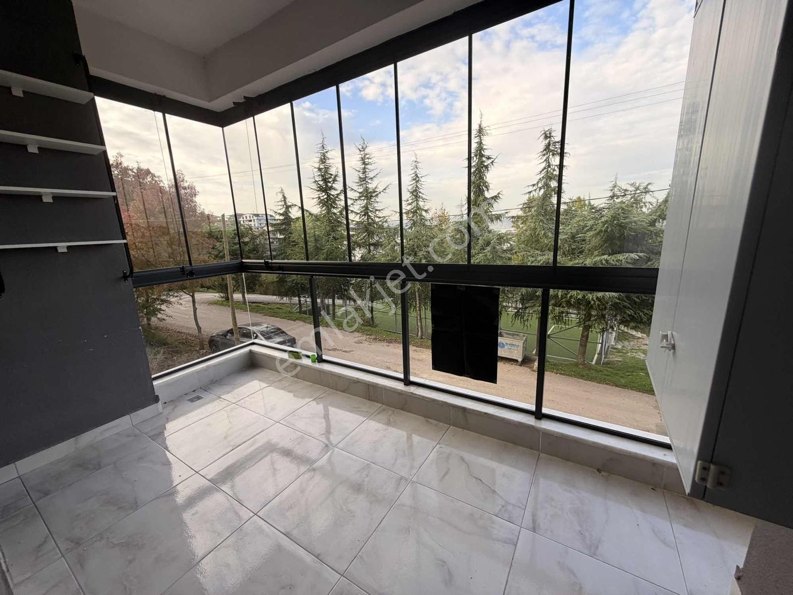 Asayradan Başiskele De 3+1 Satılık Arakat — fotoğraf 22
