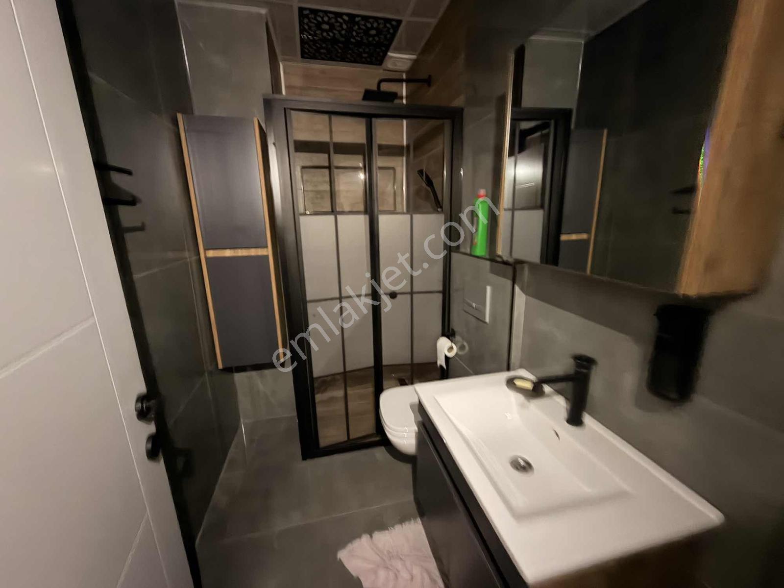 Asayradan Başiskele De 3+1 Satılık Arakat — fotoğraf 33