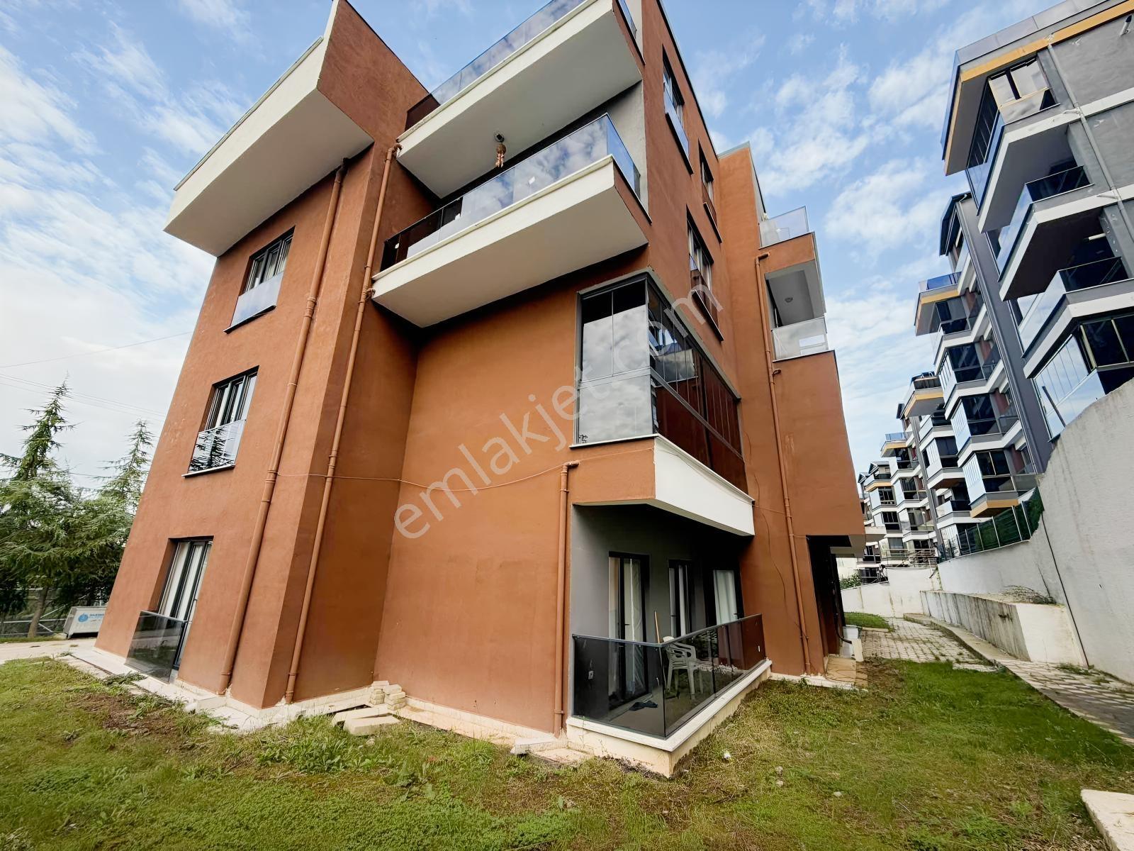 Asayradan Başiskele De 3+1 Satılık Arakat — fotoğraf 35