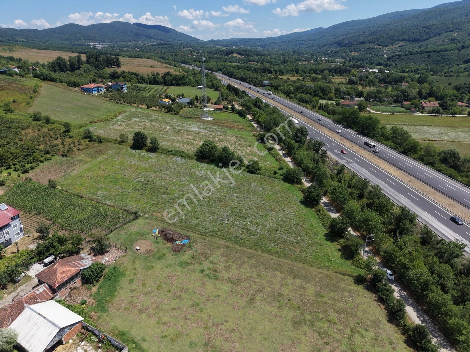 Emlakevim - Yeşilvadi Mah. De Satılık 2450 M2 İmarlı Arsa !! — fotoğraf 23