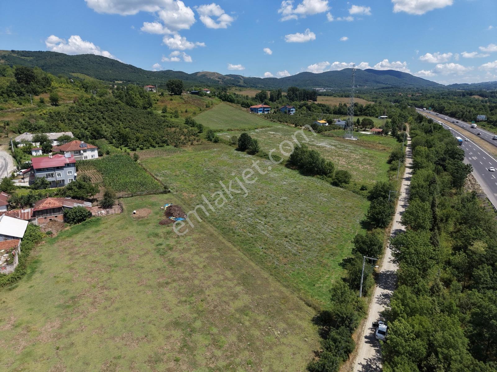 Emlakevim - Yeşilvadi Mah. De Satılık 2450 M2 İmarlı Arsa !! — fotoğraf 25