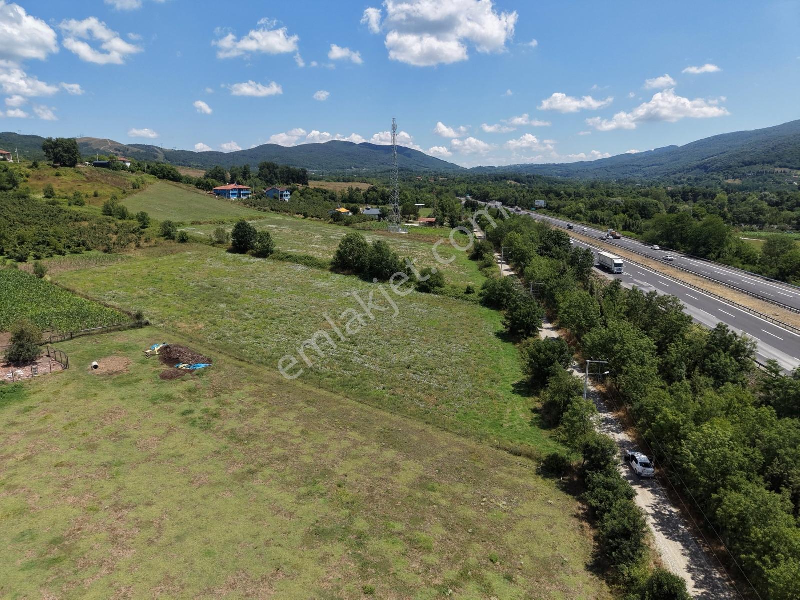 Emlakevim - Yeşilvadi Mah. De Satılık 2450 M2 İmarlı Arsa !! — fotoğraf 30