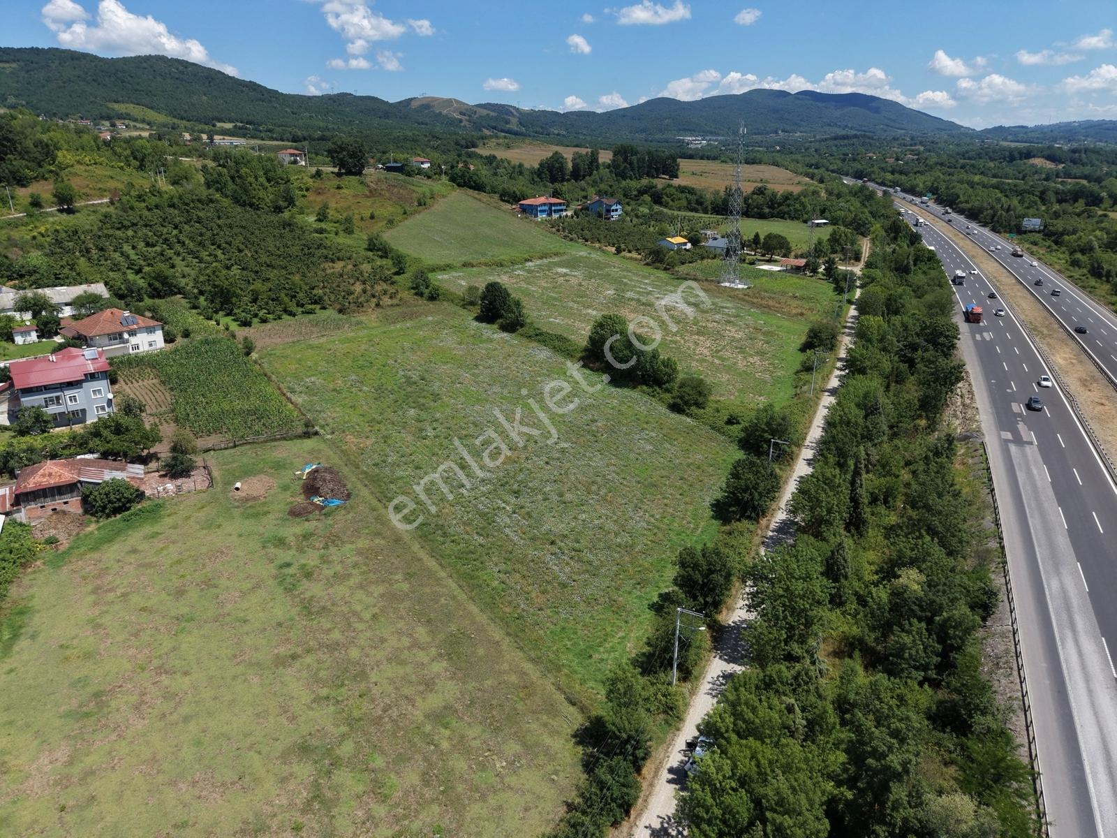 Emlakevim - Yeşilvadi Mah. De Satılık 2450 M2 İmarlı Arsa !! — fotoğraf 31