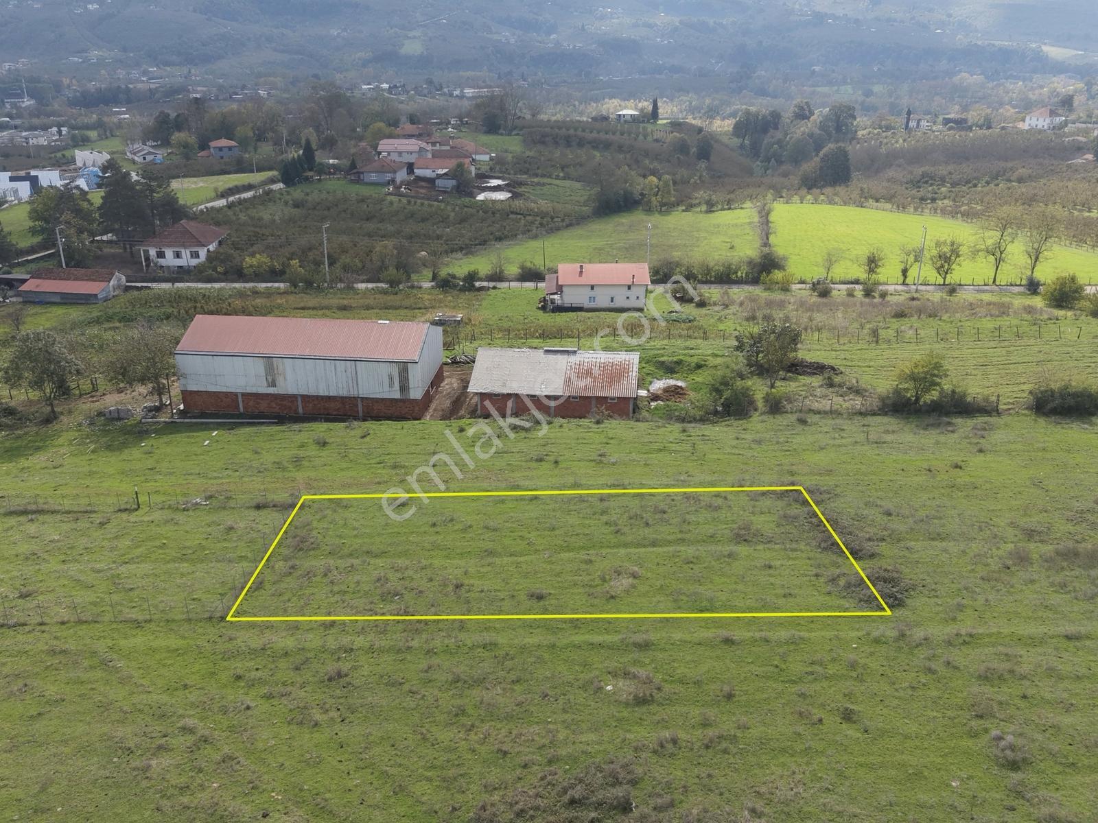 Emlakevim - Yeşilvadi Mah. De Satılık 730 M2 İmarlı Arsa !! — fotoğraf 4