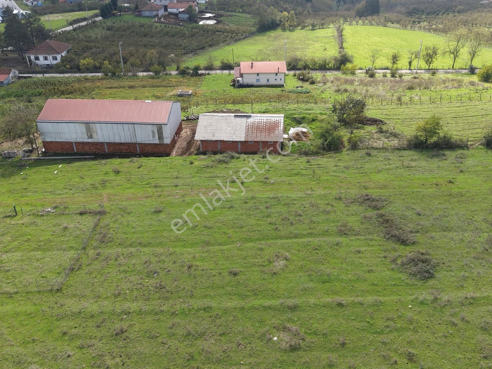 Emlakevim - Yeşilvadi Mah. De Satılık 730 M2 İmarlı Arsa !! — fotoğraf 6