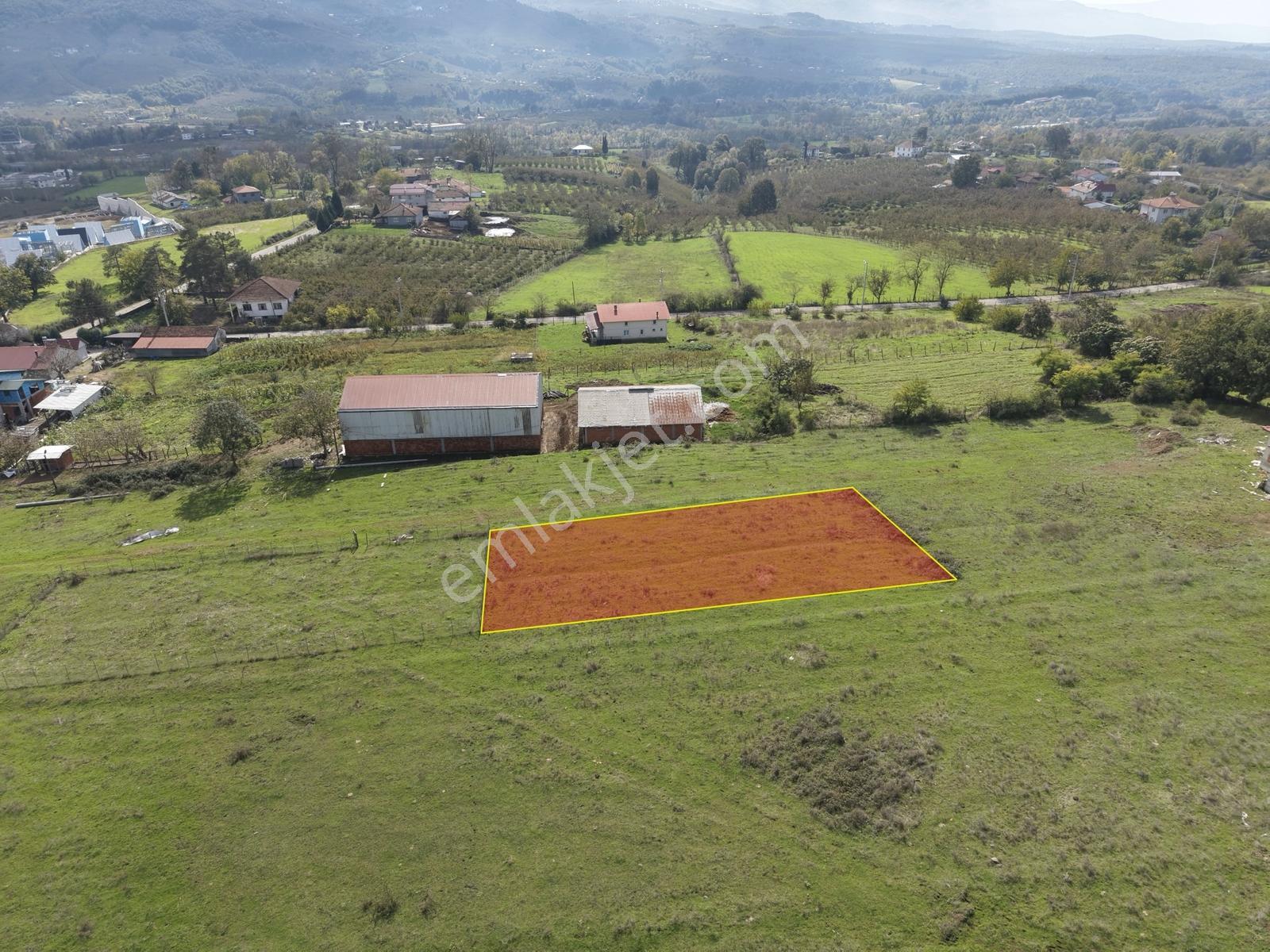 Emlakevim - Yeşilvadi Mah. De Satılık 730 M2 İmarlı Arsa !! — fotoğraf 14