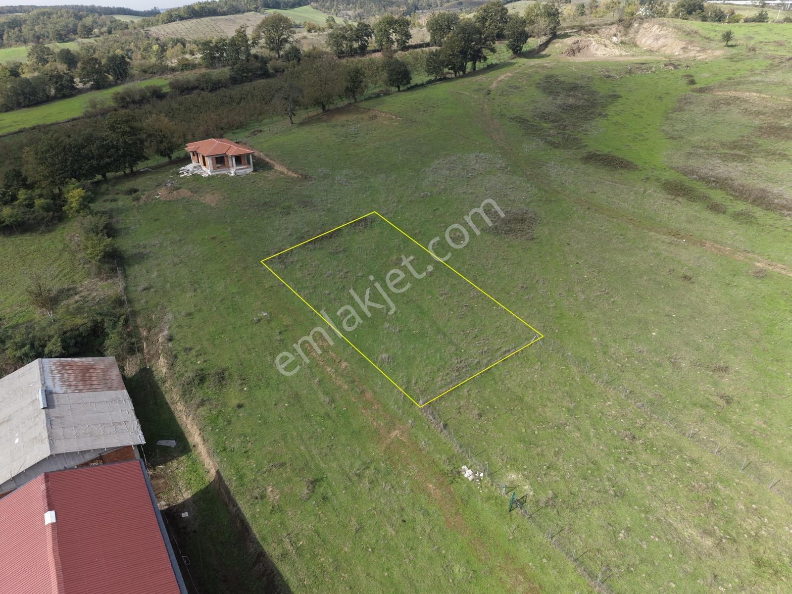 Emlakevim - Yeşilvadi Mah. De Satılık 730 M2 İmarlı Arsa !! — fotoğraf 21
