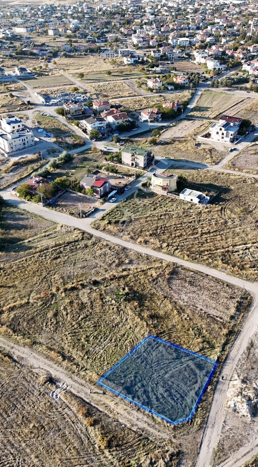 Şanlıbaba Emlak'tan Uçhisar Da Satılık Köşe Başı Villa Arsası — fotoğraf 13