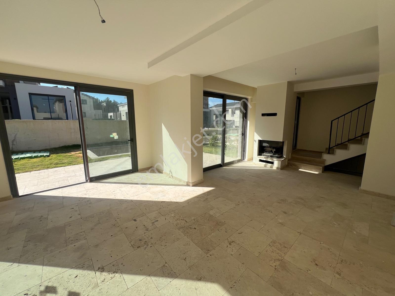 52 Urla Kuşçularda Satılık 4+1 Özel Havuzlu Villa — fotoğraf 4