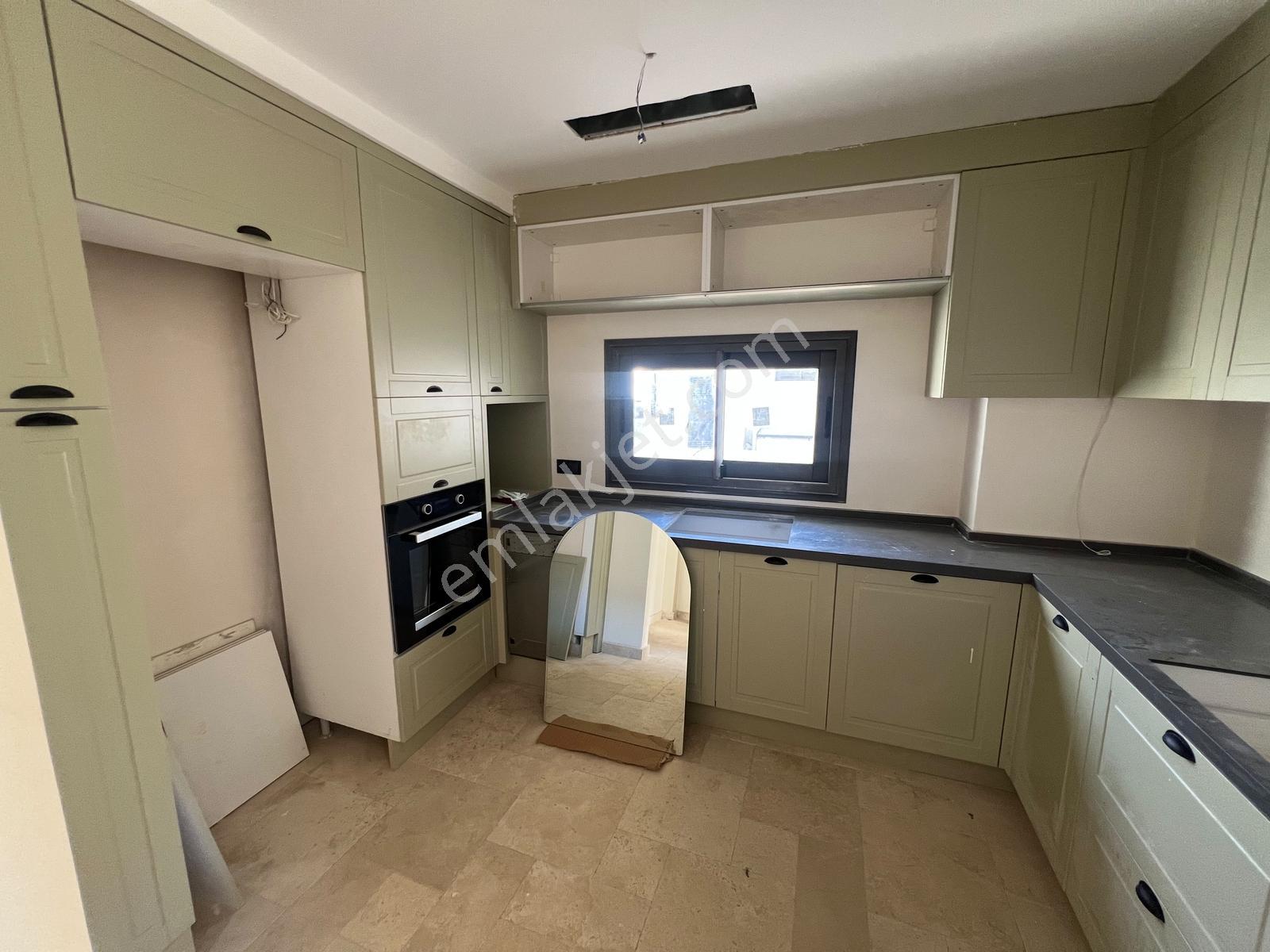 52 Urla Kuşçularda Satılık 4+1 Özel Havuzlu Villa — fotoğraf 6