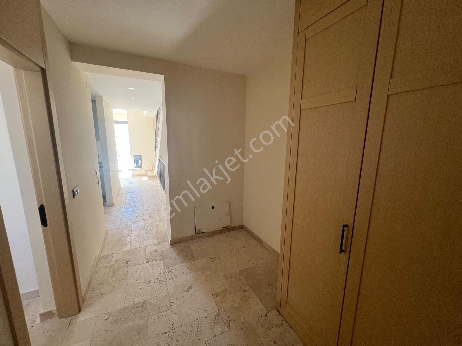 52 Urla Kuşçularda Satılık 4+1 Özel Havuzlu Villa — fotoğraf 7