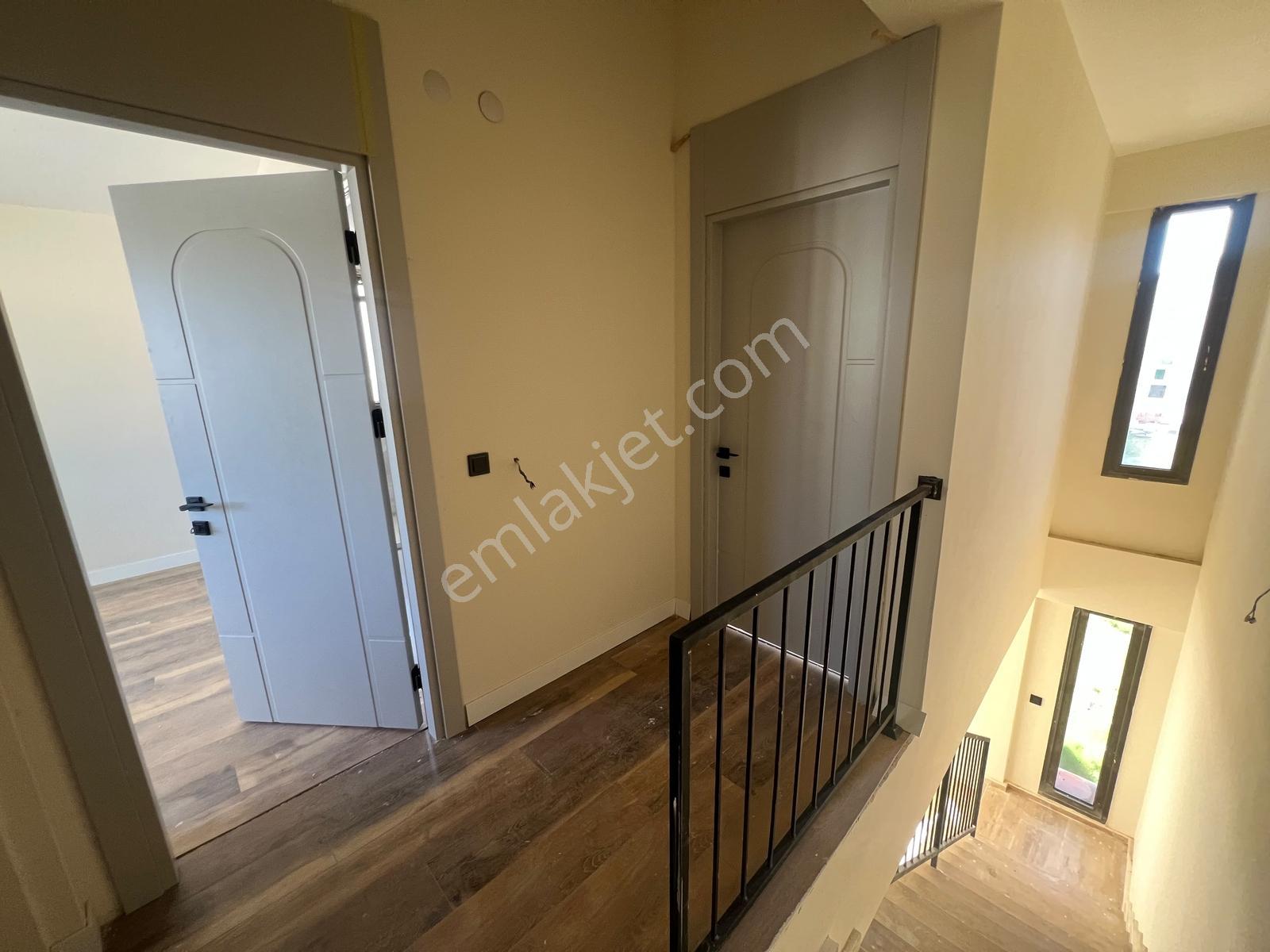 52 Urla Kuşçularda Satılık 4+1 Özel Havuzlu Villa — fotoğraf 9