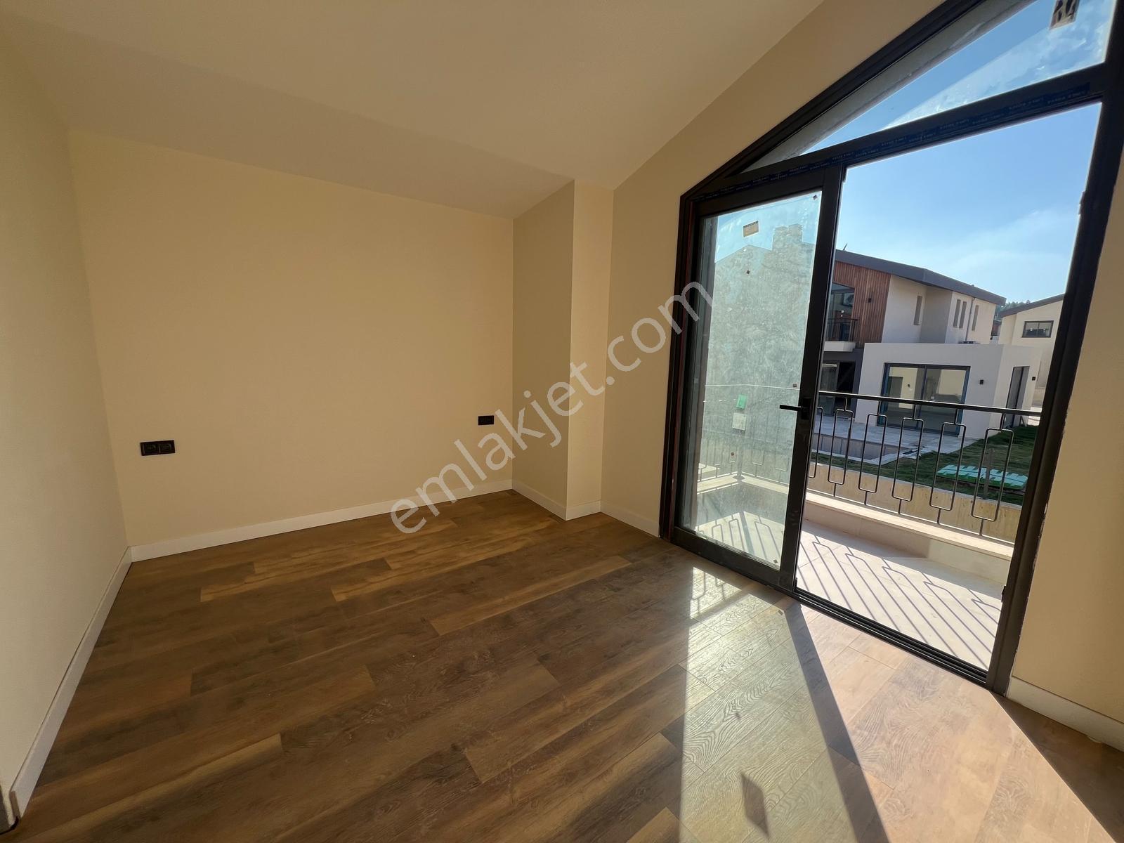 52 Urla Kuşçularda Satılık 4+1 Özel Havuzlu Villa — fotoğraf 16