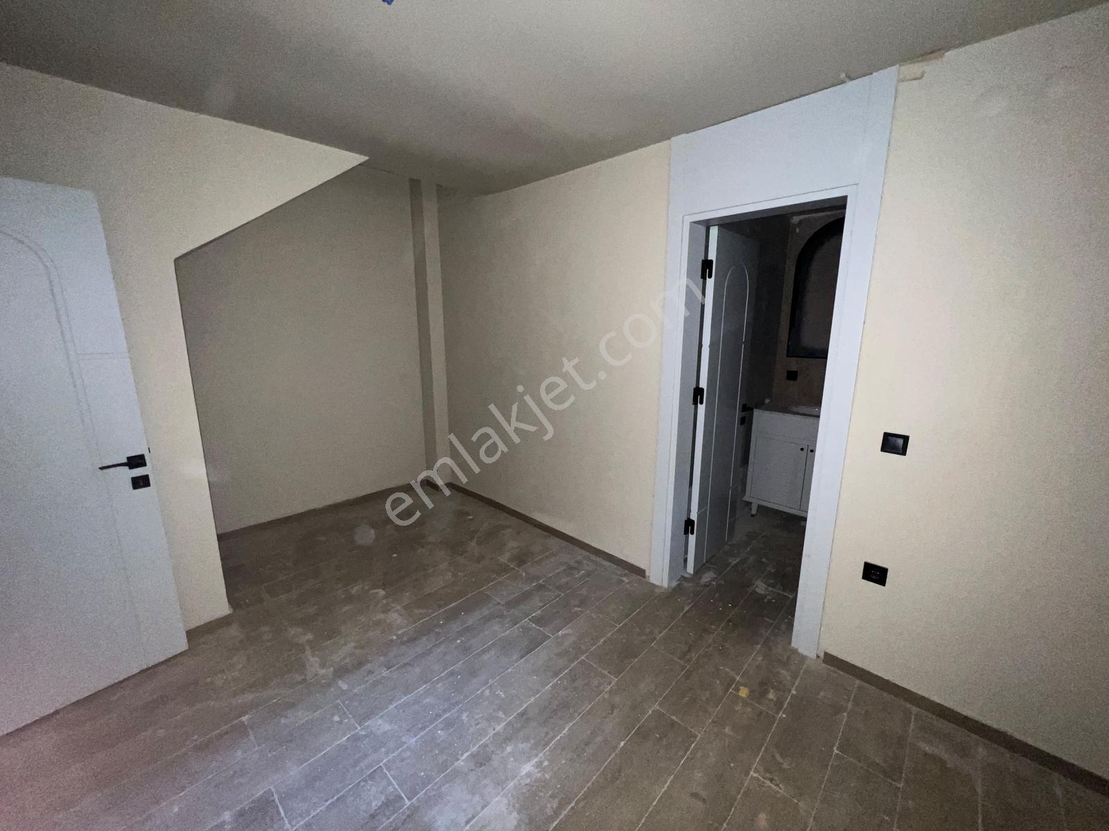 52 Urla Kuşçularda Satılık 4+1 Özel Havuzlu Villa — fotoğraf 24