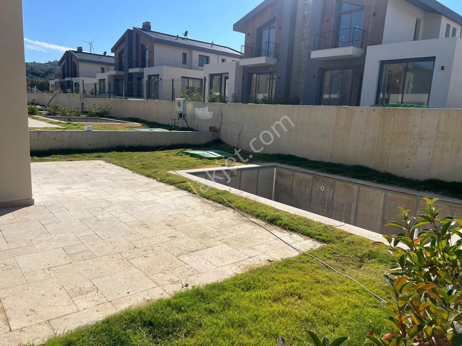 52 Urla Kuşçularda Satılık 4+1 Özel Havuzlu Villa — fotoğraf 27