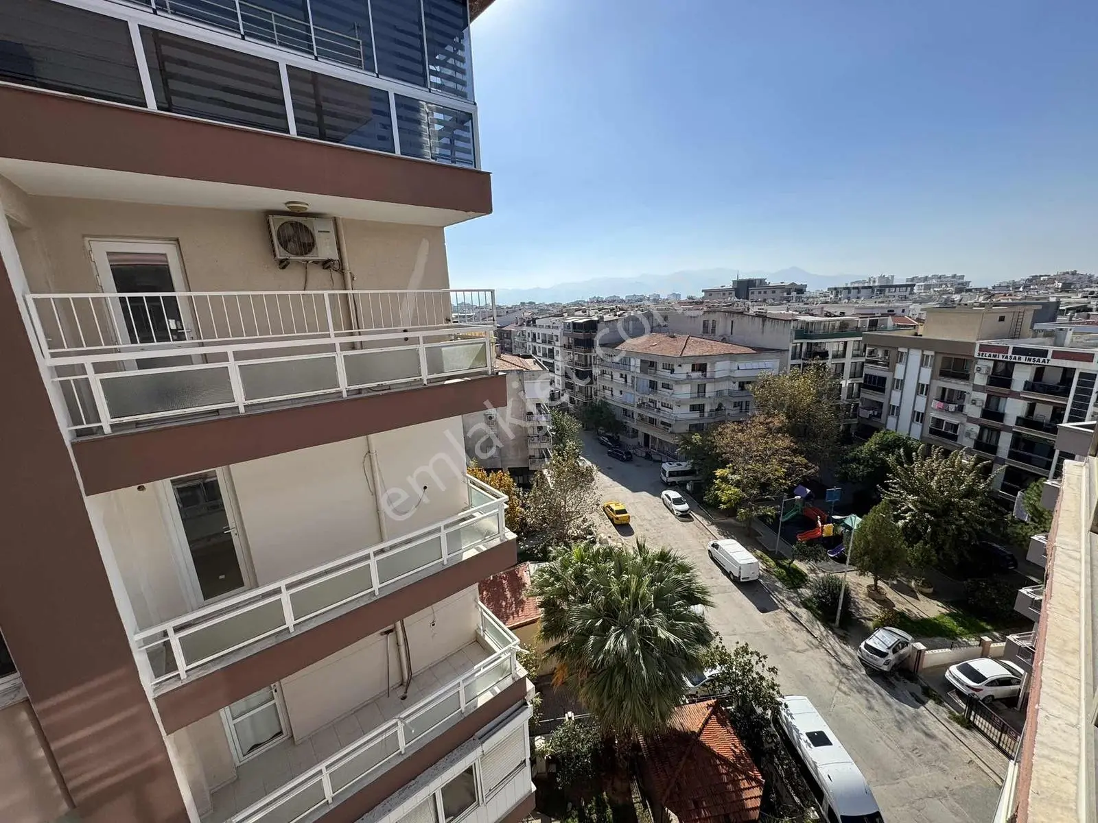 45 Hakan Büyükten Ordu Bulvar Üstü Piriştina Karşısında3+1daire — fotoğraf 22