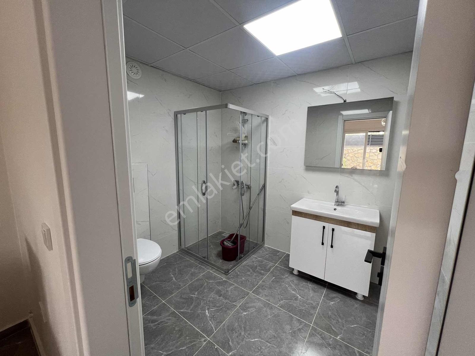 37 Yeni Foça'da 4+1 Triplex Özel Havuzlu Satılık Villa — fotoğraf 16