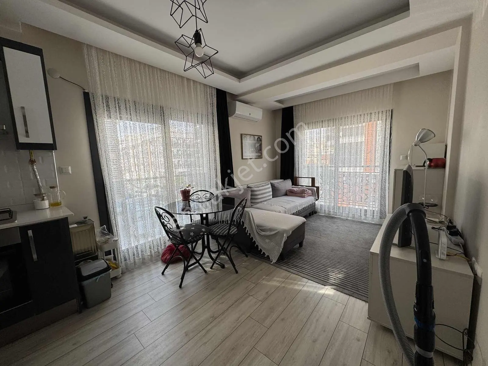 61 Hakan Büyük"ten Şemikler Merkezi Konumda Ara Kat 2+1 Daire — fotoğraf 5
