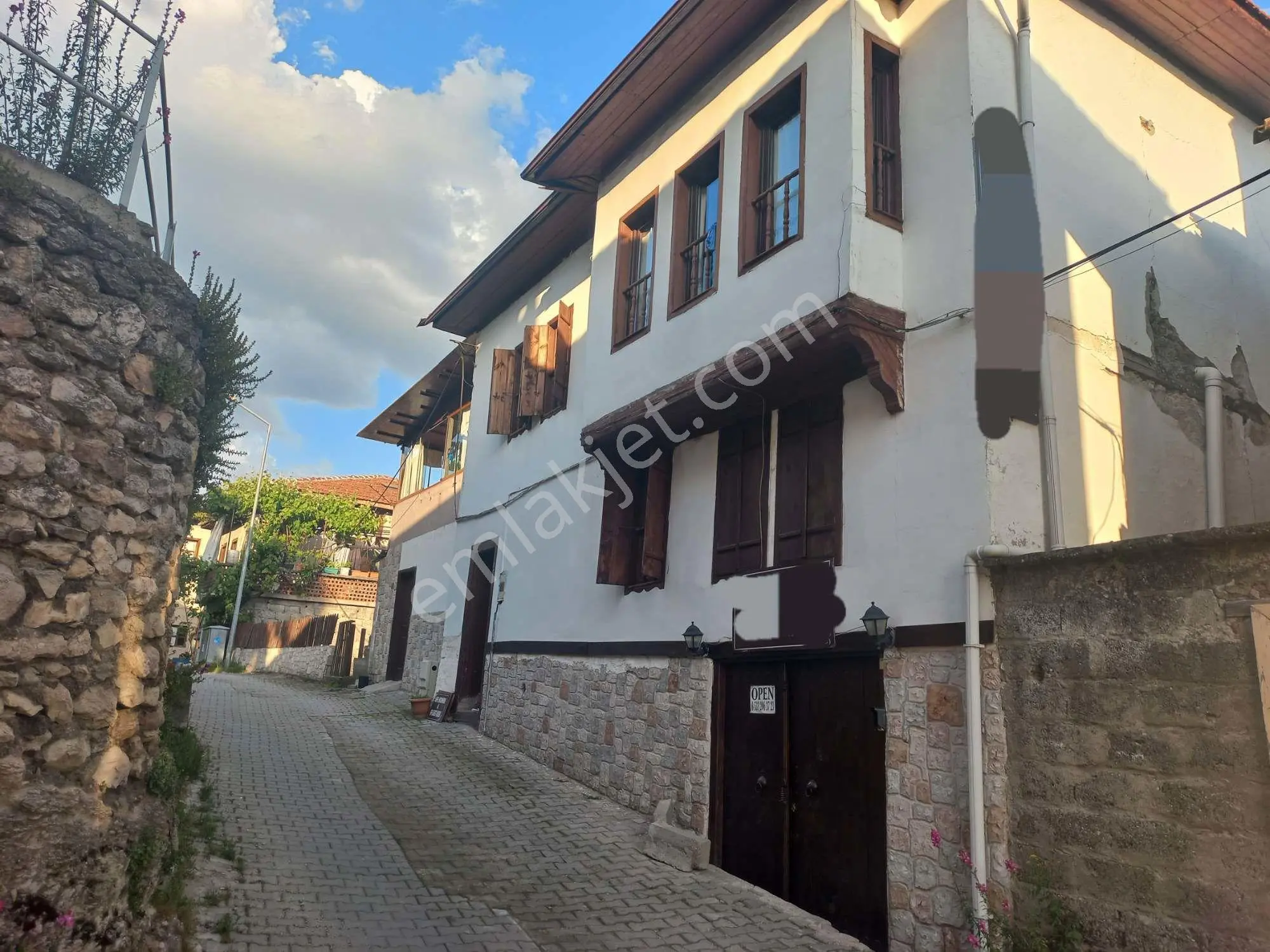Safranbolu,çavuş Mah. 5+2 Satılık 370 M2 Brüt Müstakil Bina — fotoğraf 5