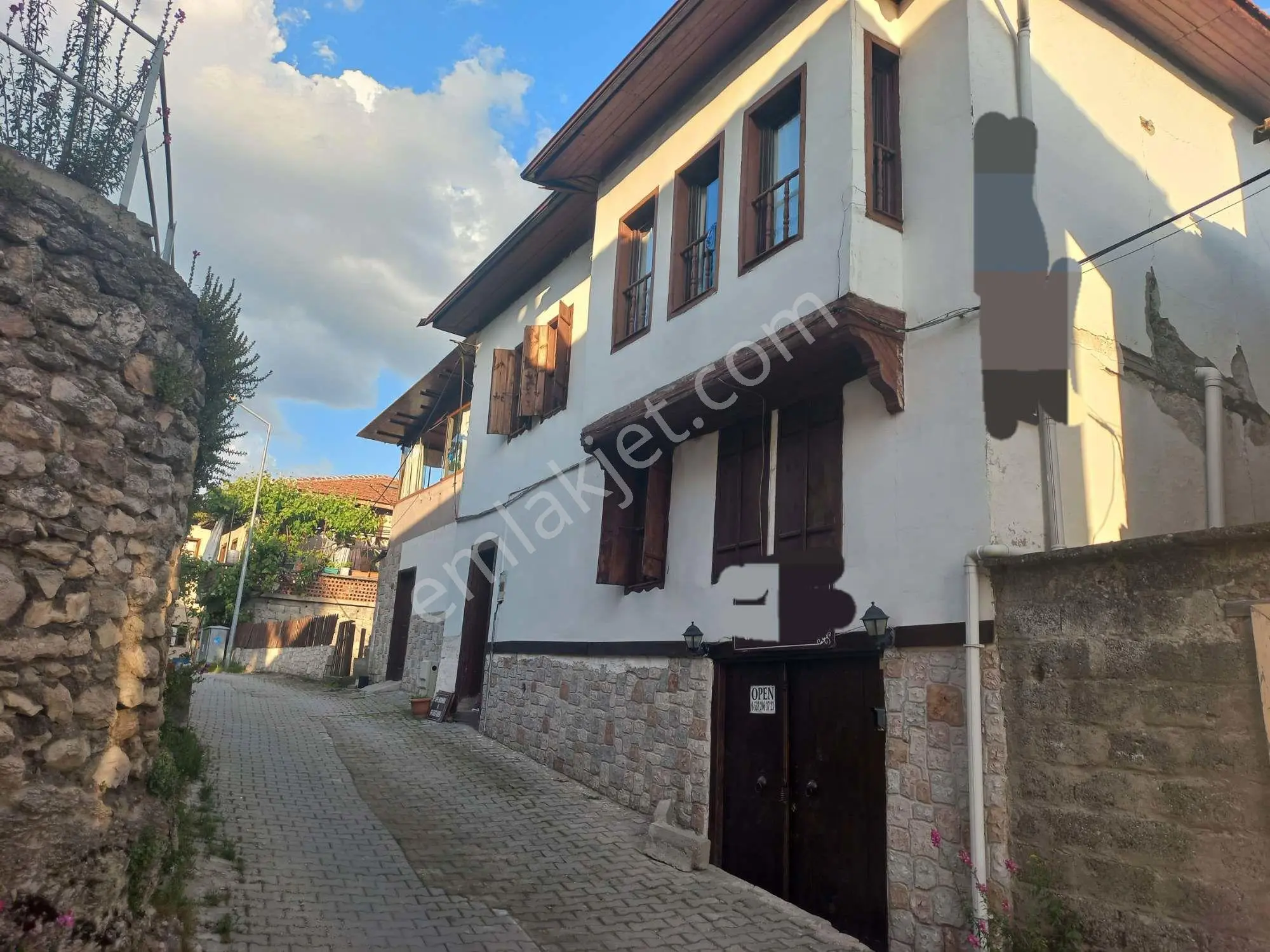 Safranbolu,çavuş Mah. 5+2 Satılık 370 M2 Brüt Müstakil Bina — fotoğraf 6