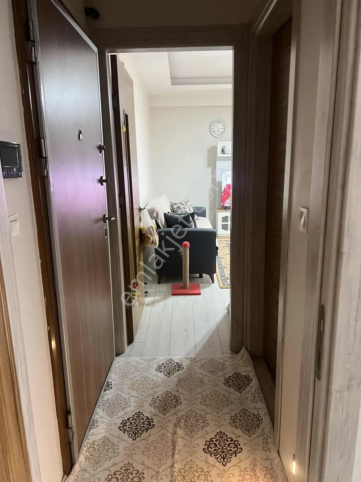 34 Karşıyaka Şemikler De Satılık 1+1 Daire — fotoğraf 4