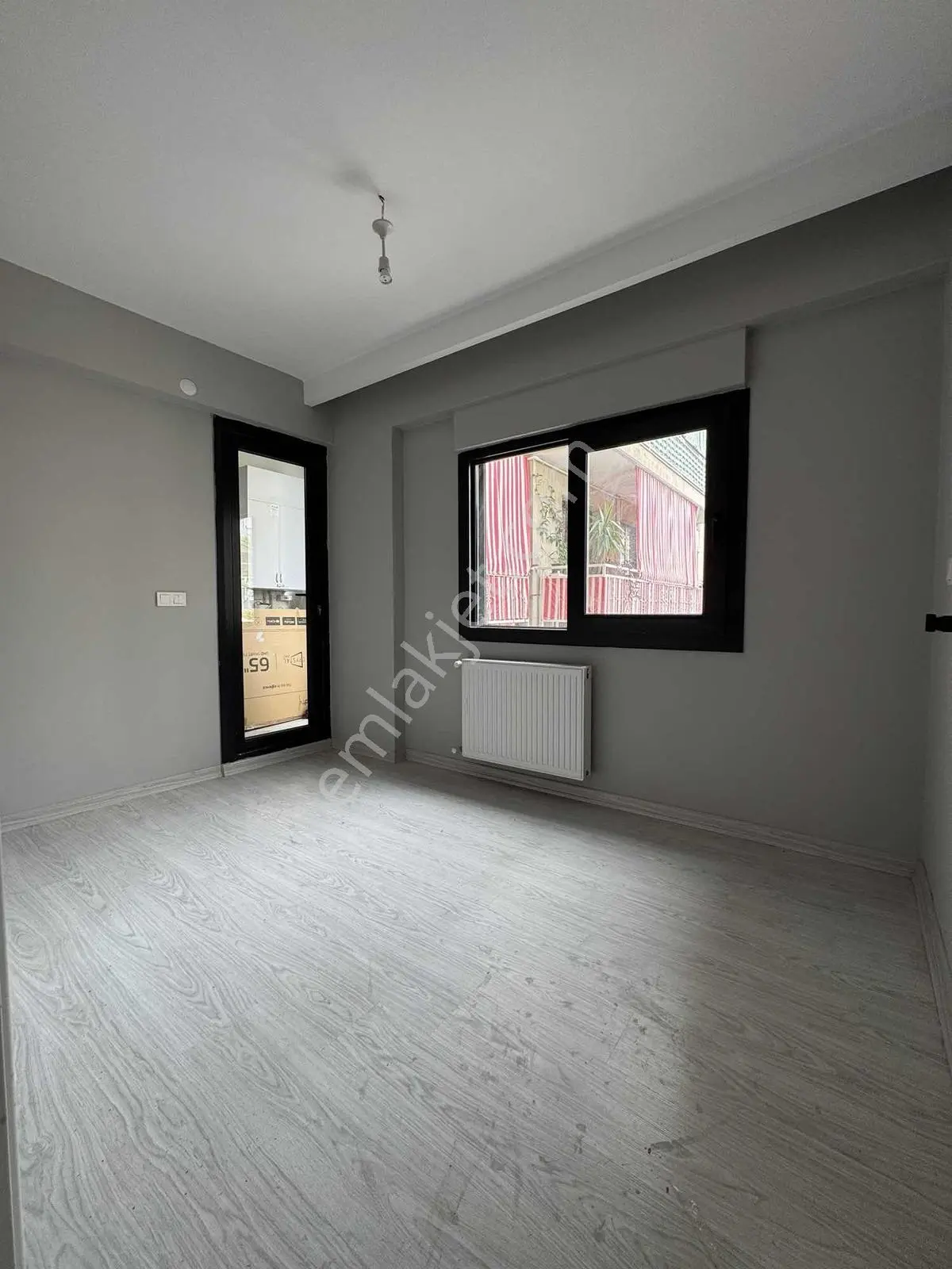 78 Hakan Büyükten Girne Caddesi'nde 2+1 Satılık Daire — fotoğraf 11