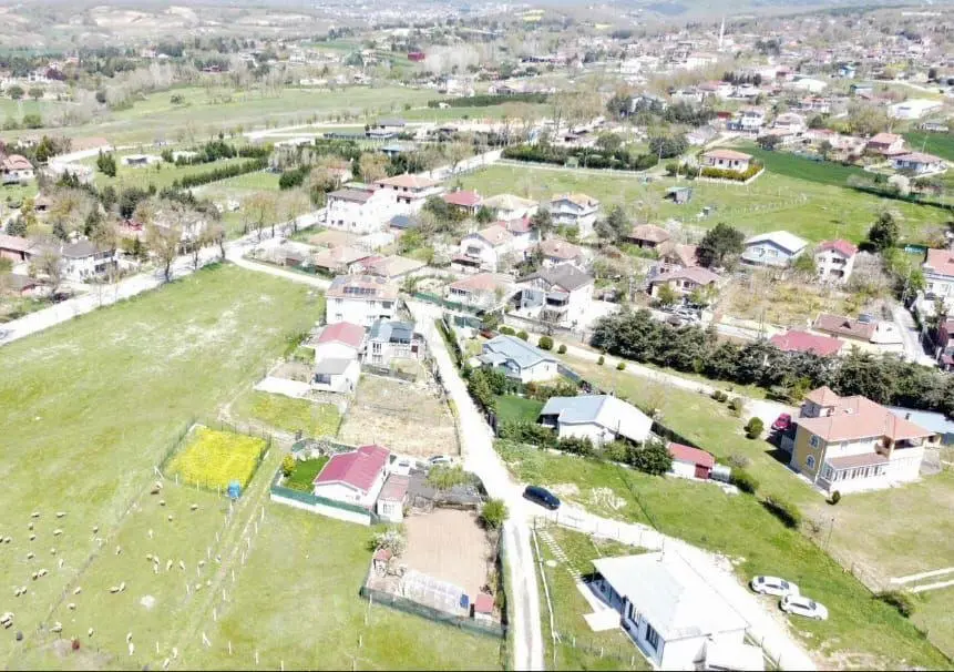 Çatalca Kabakça'da Köye Çok Yakın 496 M2 Satılık Arsa — fotoğraf 2
