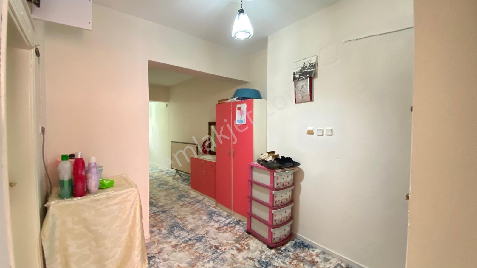 Vip Gayrimenkul'den Çarşı Merkezi Ana Cadde Üzeri 2.kat 2+1daire — fotoğraf 8