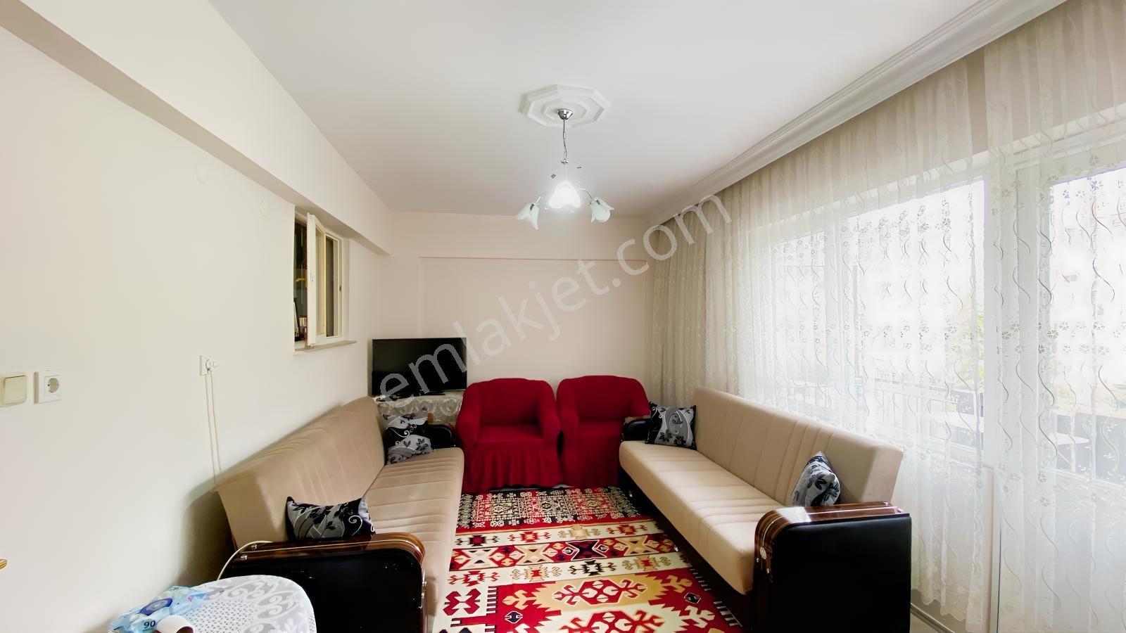 Vip Gayrimenkul'den Çarşı Merkezi Ana Cadde Üzeri 2.kat 2+1daire — fotoğraf 10