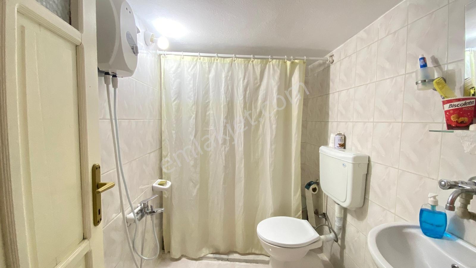 Vip Gayrimenkul'den Çarşı Merkezi Ana Cadde Üzeri 2.kat 2+1daire — fotoğraf 18