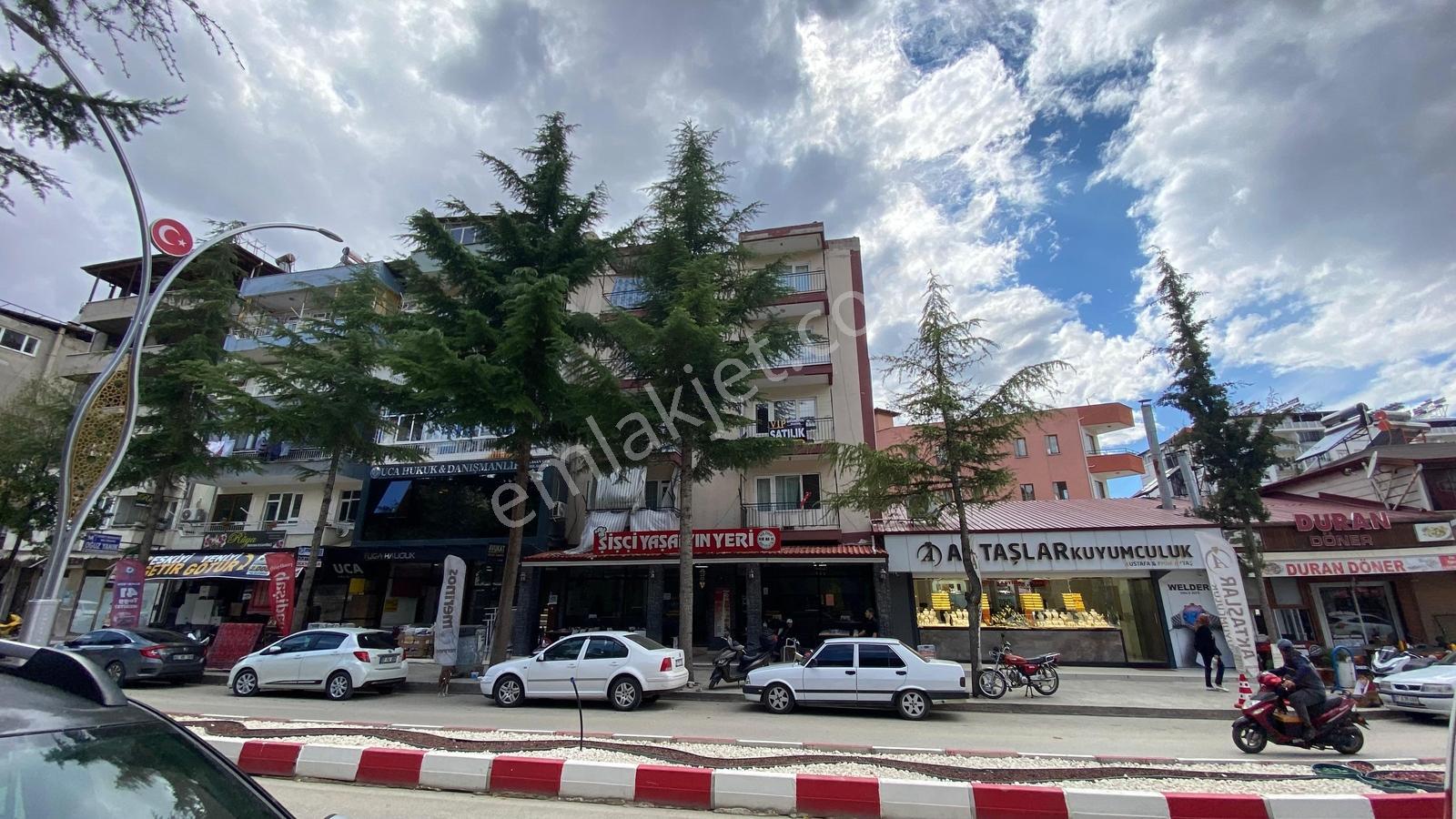 Vip Gayrimenkul'den Çarşı Merkezi Ana Cadde Üzeri 2.kat 2+1daire — fotoğraf 27