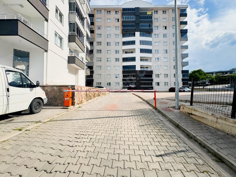 Redstone Şana Dan Pelitlide Emniyetin Karşısında 3+1 — fotoğraf 3
