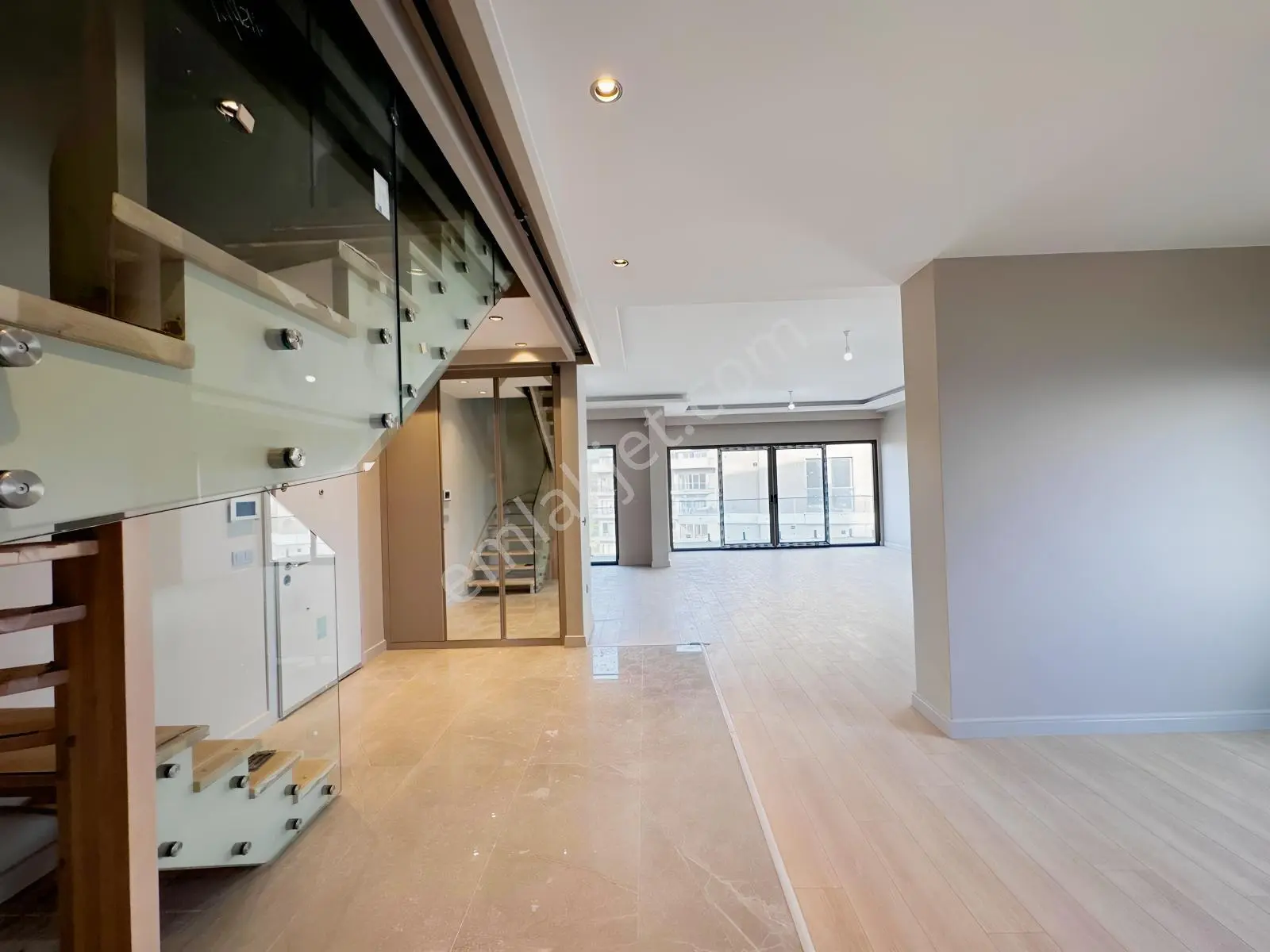 Çekmeköy Alemdağ Saban Orman Evleri Satılık 5+2 Dubleks Daire — fotoğraf 4