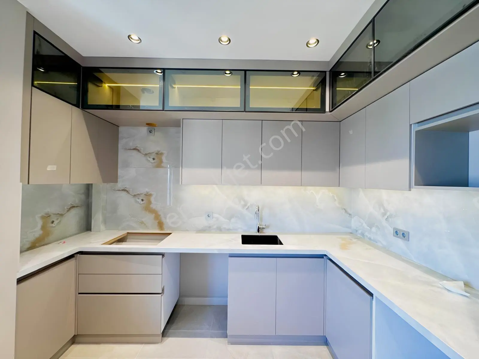 Çekmeköy Alemdağ Saban Orman Evleri Satılık 5+2 Dubleks Daire — fotoğraf 8