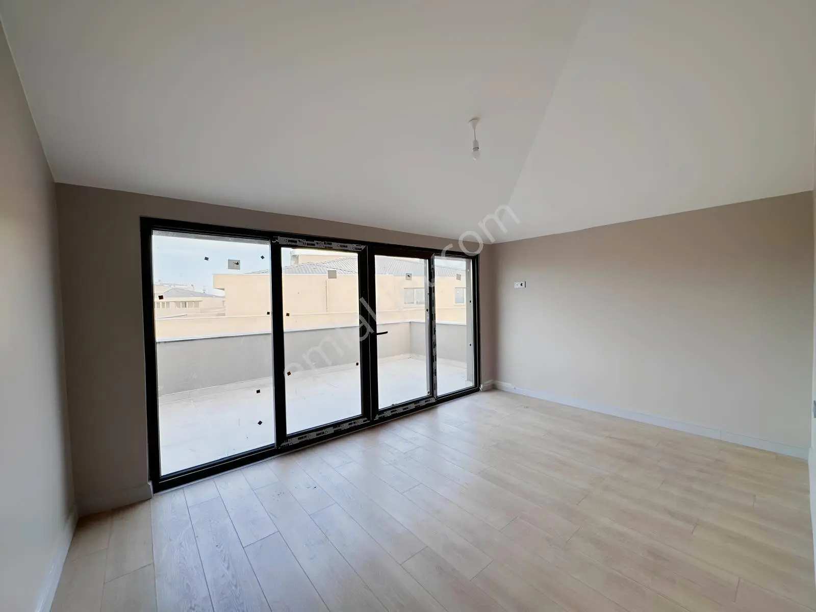 Çekmeköy Alemdağ Saban Orman Evleri Satılık 5+2 Dubleks Daire — fotoğraf 9