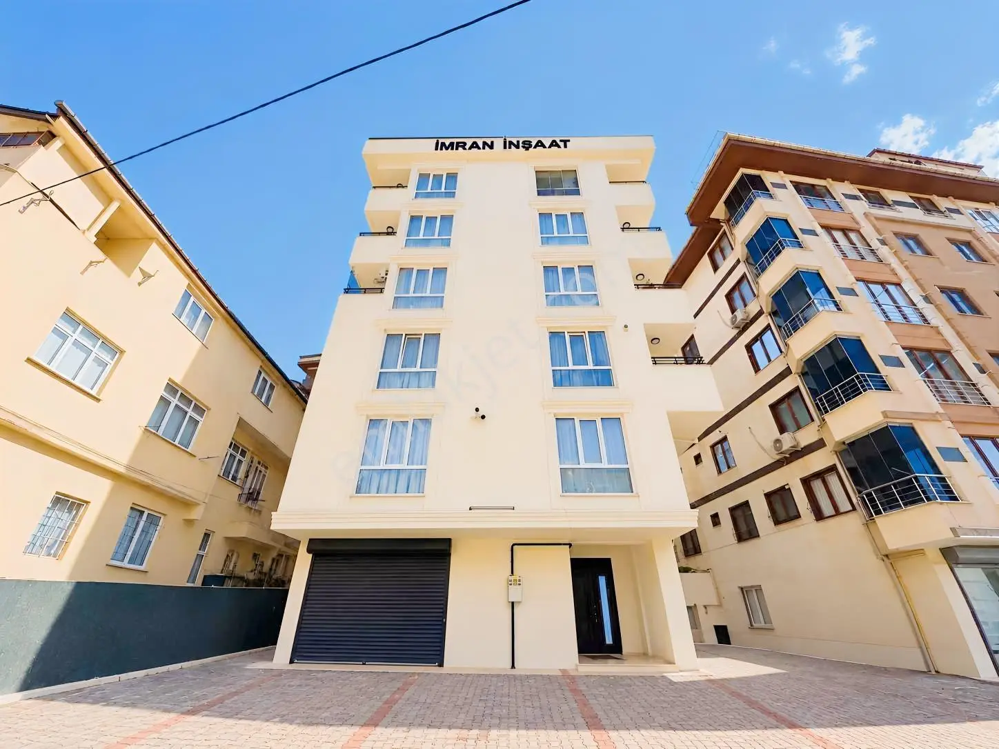 Alibeyköy Güzeltepe Mahallesinde Satılık Geniş 1+1 — fotoğraf 2