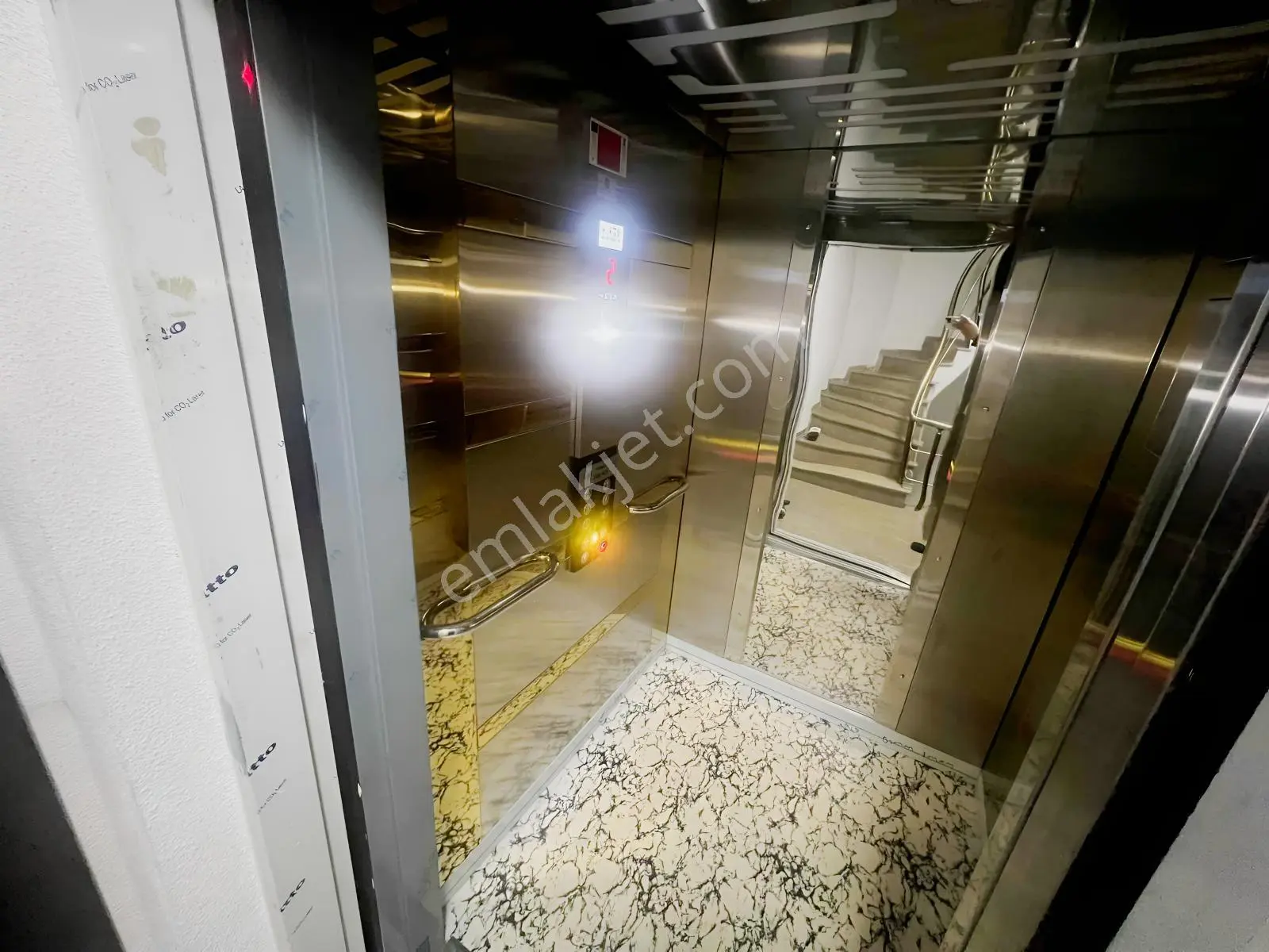 Alibeyköy Güzeltepe Mahallesinde Satılık Geniş 1+1 — fotoğraf 18