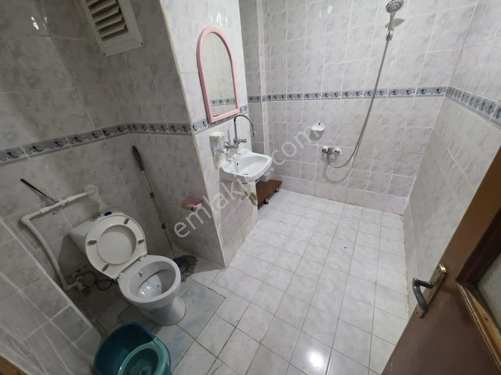 Mimar Emlak'tan Mehmet Akifte 2+1 5.kat — fotoğraf 14