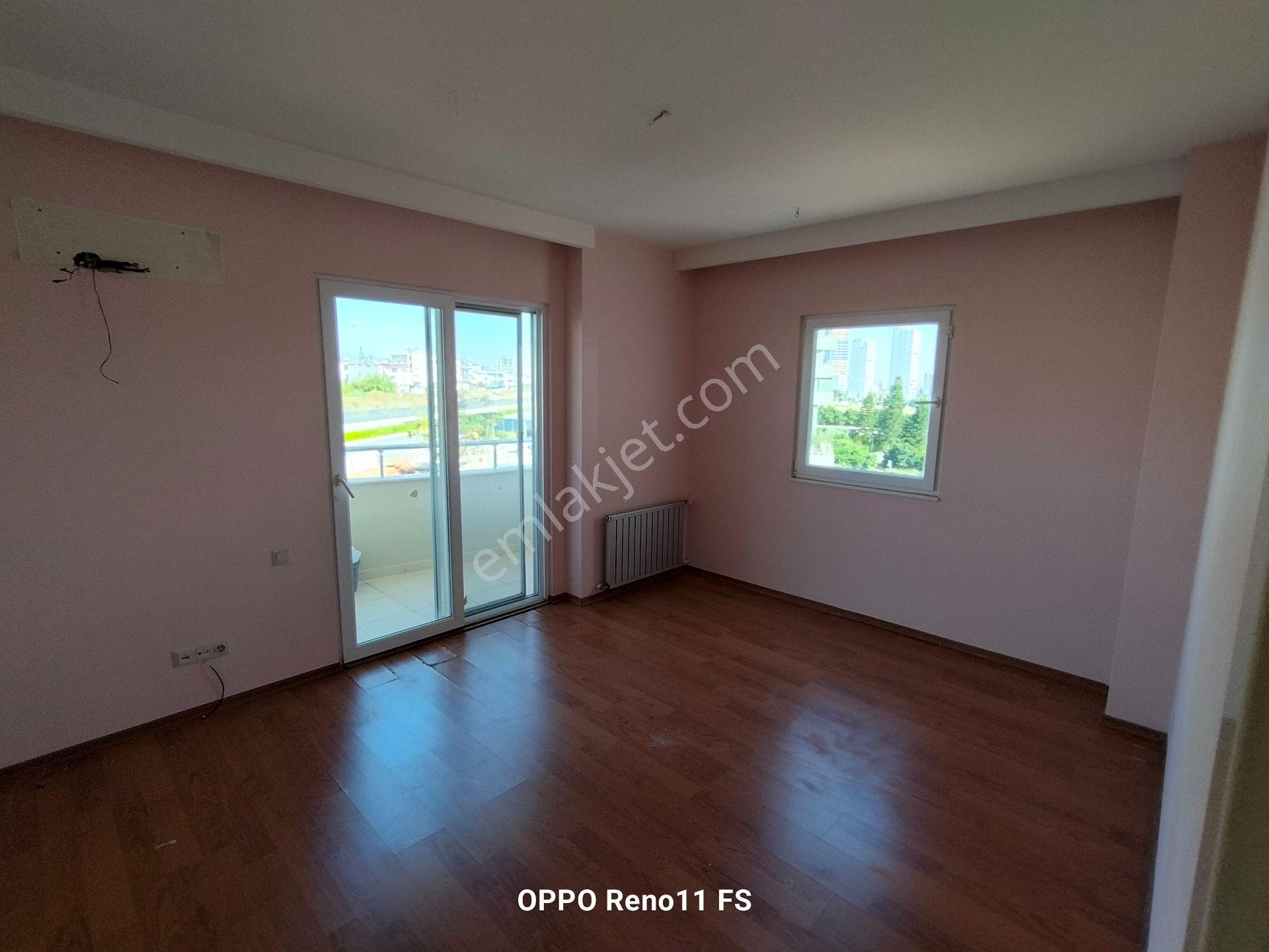 Nw Fuatmorel Mh Lemontri Sitesinde 4+1 Satılık Daire — fotoğraf 7