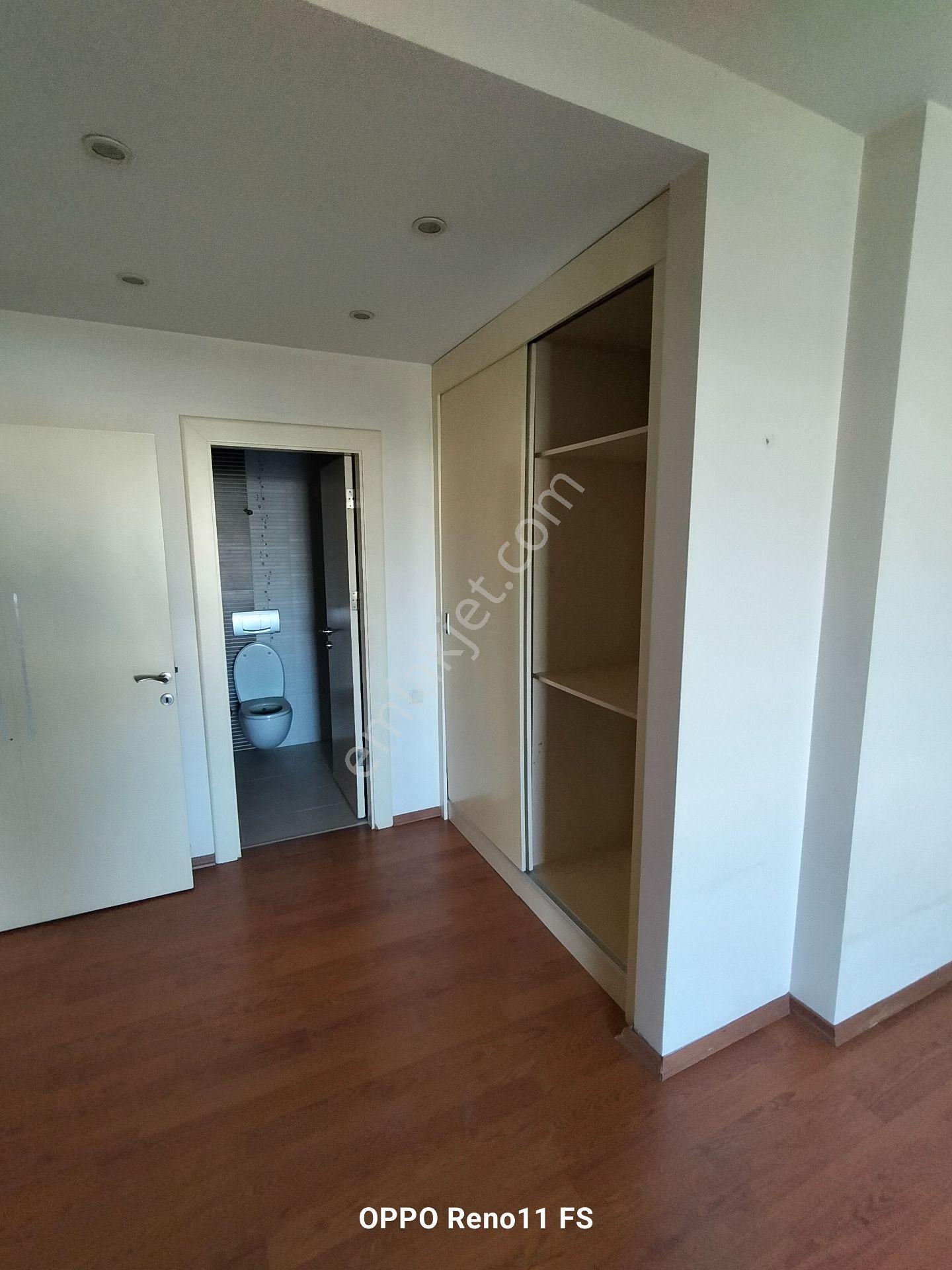 Nw Fuatmorel Mh Lemontri Sitesinde 4+1 Satılık Daire — fotoğraf 8