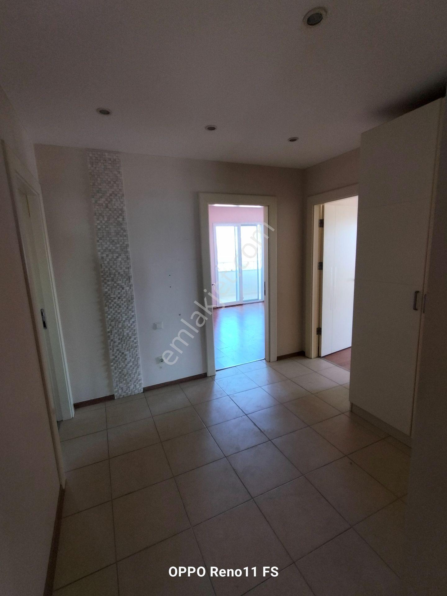 Nw Fuatmorel Mh Lemontri Sitesinde 4+1 Satılık Daire — fotoğraf 19