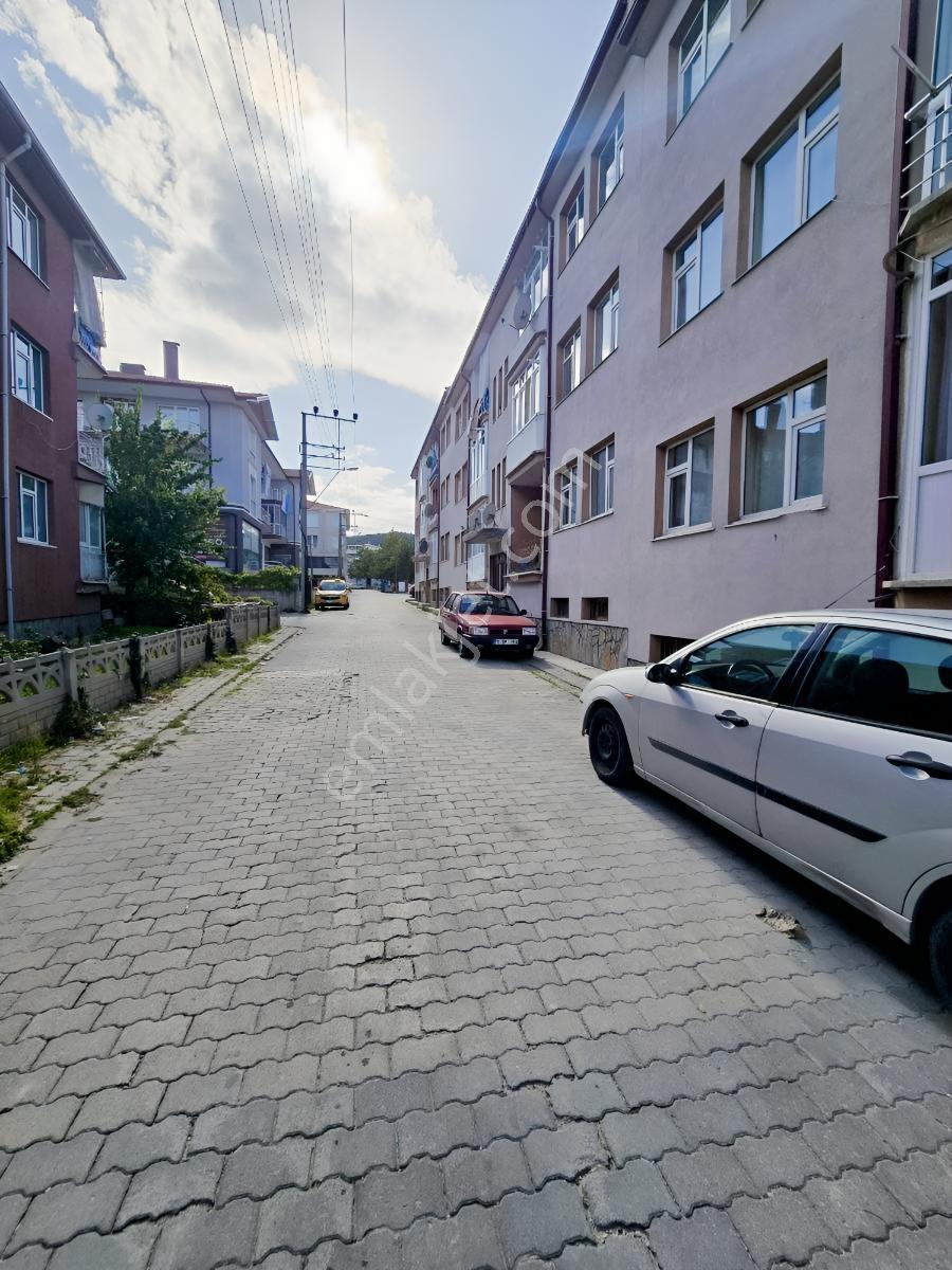 Yunus Emre Mah. Oran Sitesinde Satılık Ferah & Geniş 3. Kat 3+1 — fotoğraf 3