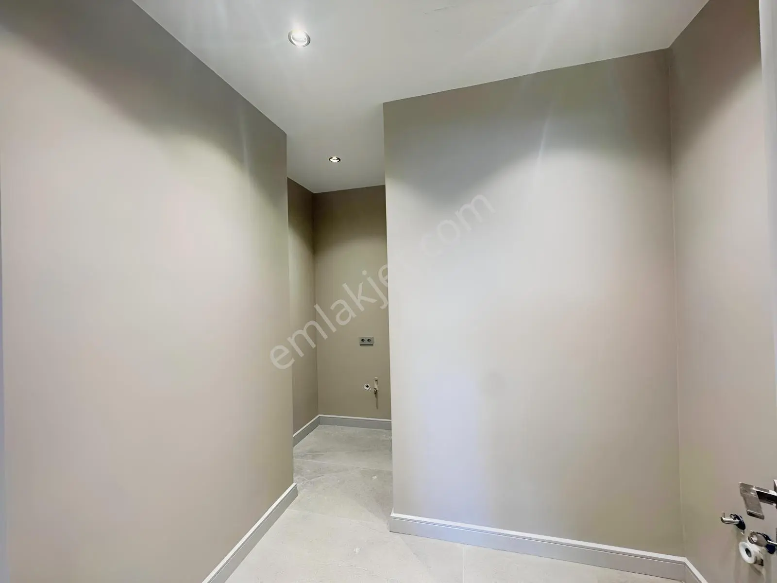 Çekmeköy Saban Orman Evleri Lüks Satılık 5+2 Üst Dubleks Daire — fotoğraf 16