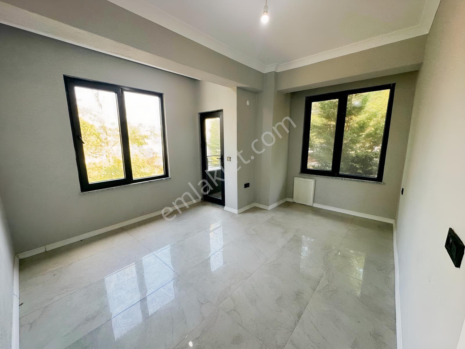 Balcıoğlundan Merkez Plajda En Uygun Havuzlu Lüx Bahçeli Triblex — fotoğraf 19