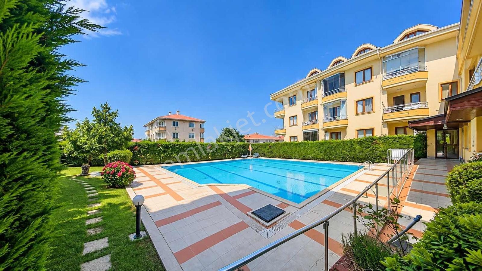 Remax Anka'Dan Şile Koru Evlerinde Deniz Manzaralı Satılık Daire